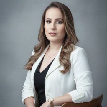 Marcela Costa Alvarenga Alves