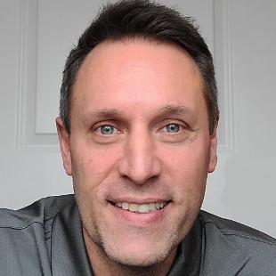 MICHAEL HOYT
