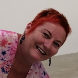 Nadine Cazier