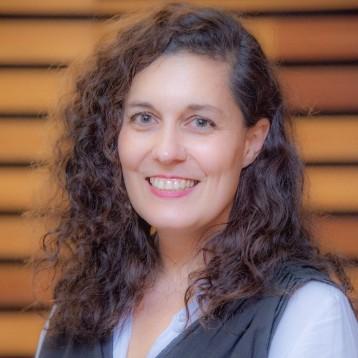 Zsófia Bécsi, Dr.