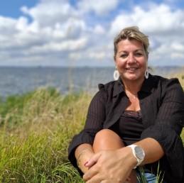 Elsbeth van Voorthuijsen