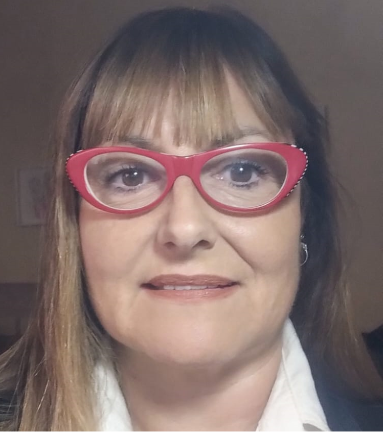 Carina Engel Técnica Superior En HyS Laboral