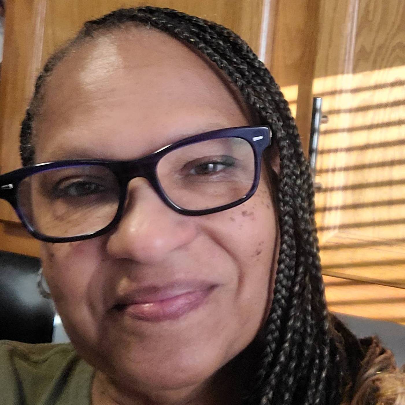 MICHELLE HAMILTON