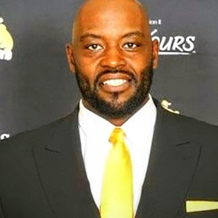 AVERY WILLIAMS