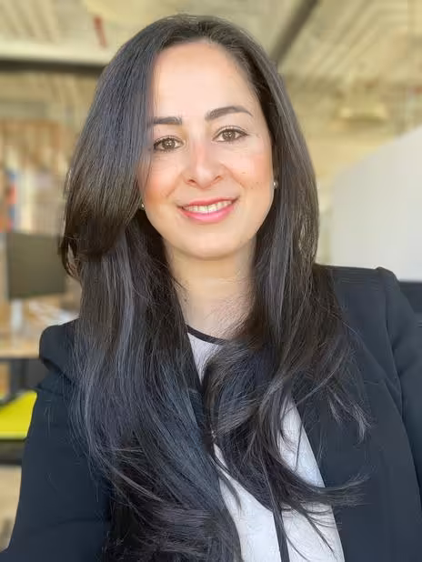 JULIE BALOUKA