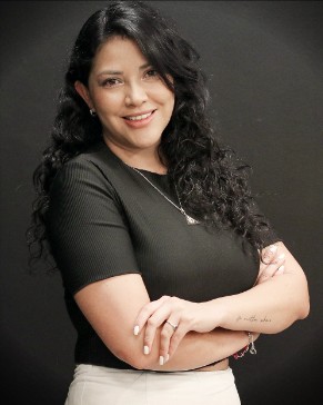 Karen Loza