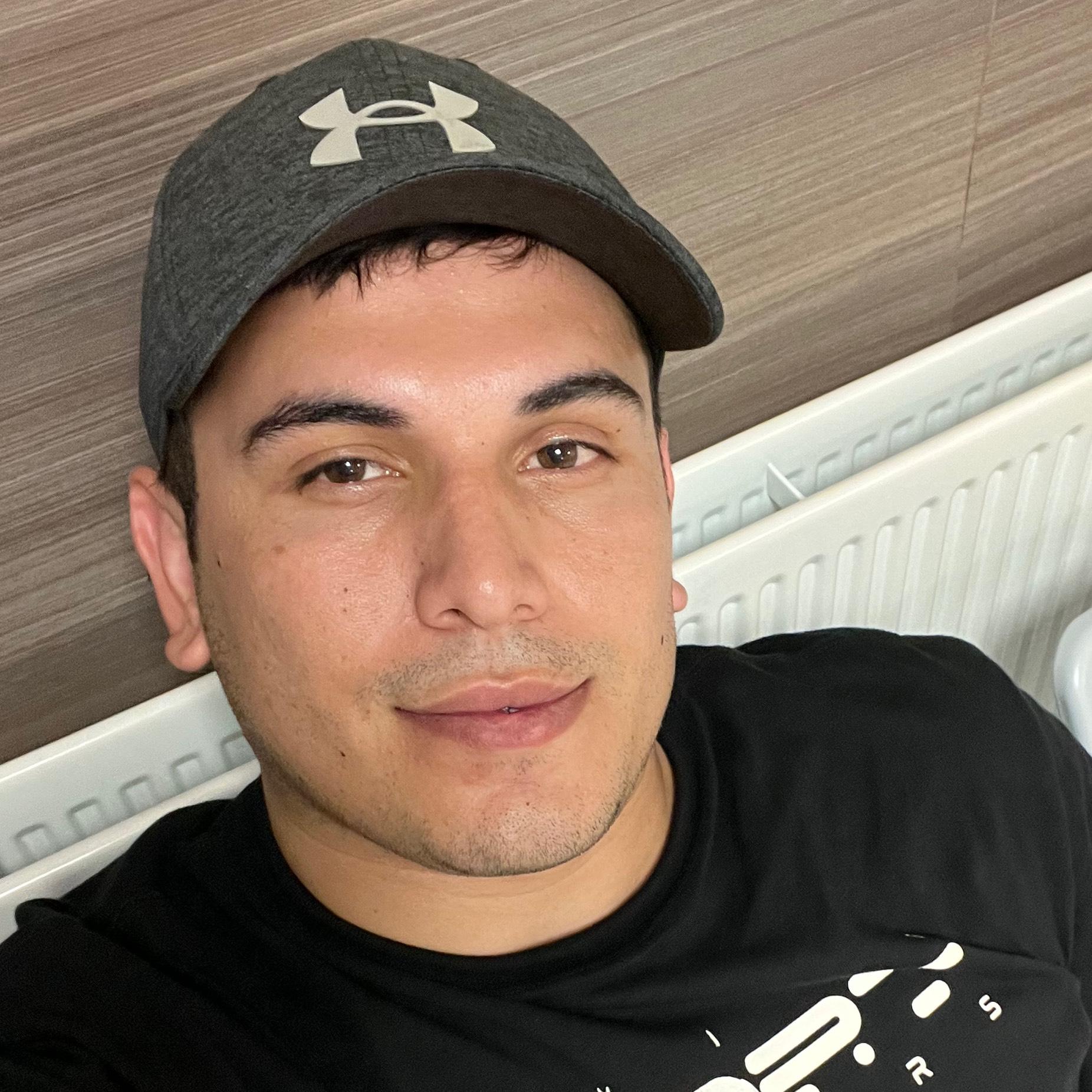 VICTOR HUGO VERA MARTINEZ