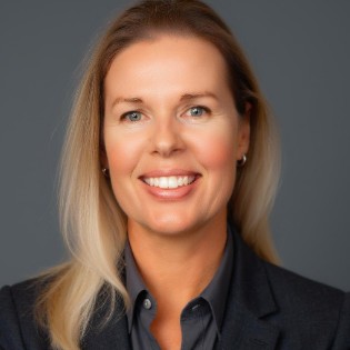 Carrie Broxon