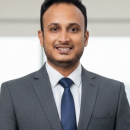 Dr Darshan S