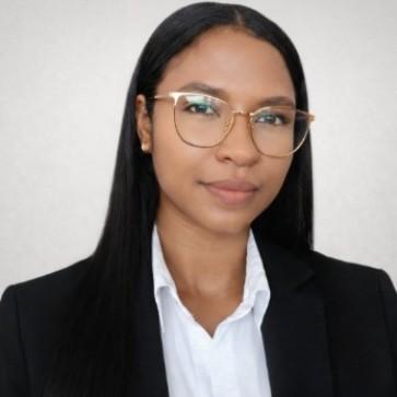 Monica bravo villada