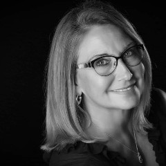 Rebecca Tomicek