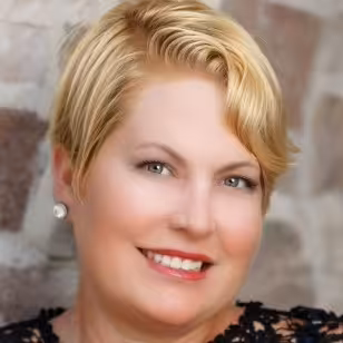 Stephanie Sundell