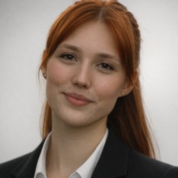 Stephanie Lukasek Figuera