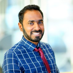 KARTHIK R