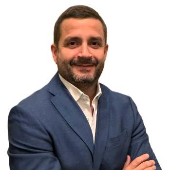 César Moreno León