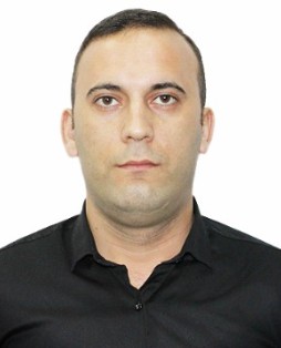 FƏRRUX HÜSEYNZADƏ