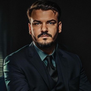 LAMON AVELAR