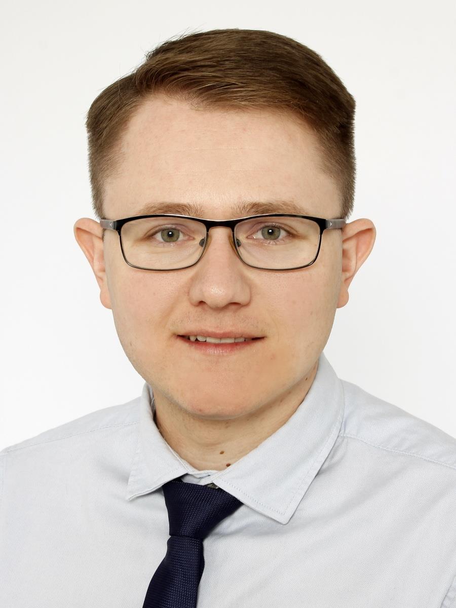 ARKADIUSZ OLSZEWSKI