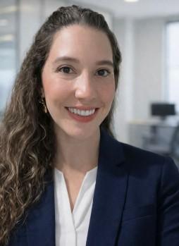 Deborah Marques Silveira