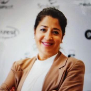 Susana Paredes Guerrero