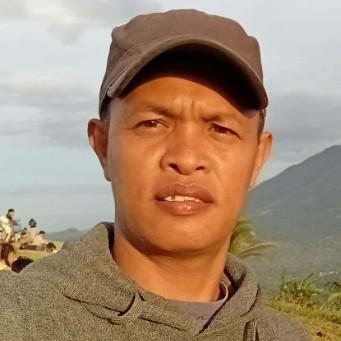 RENEL LESTE