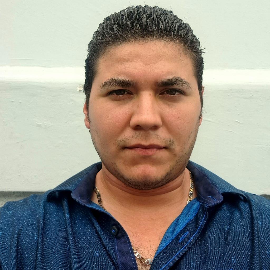 Vicente Martínez