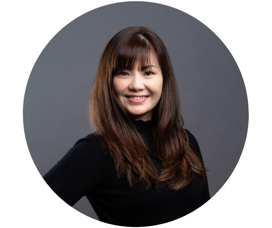 KAREN LEE
