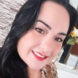 VALQUÍRIA F. OLIVATO