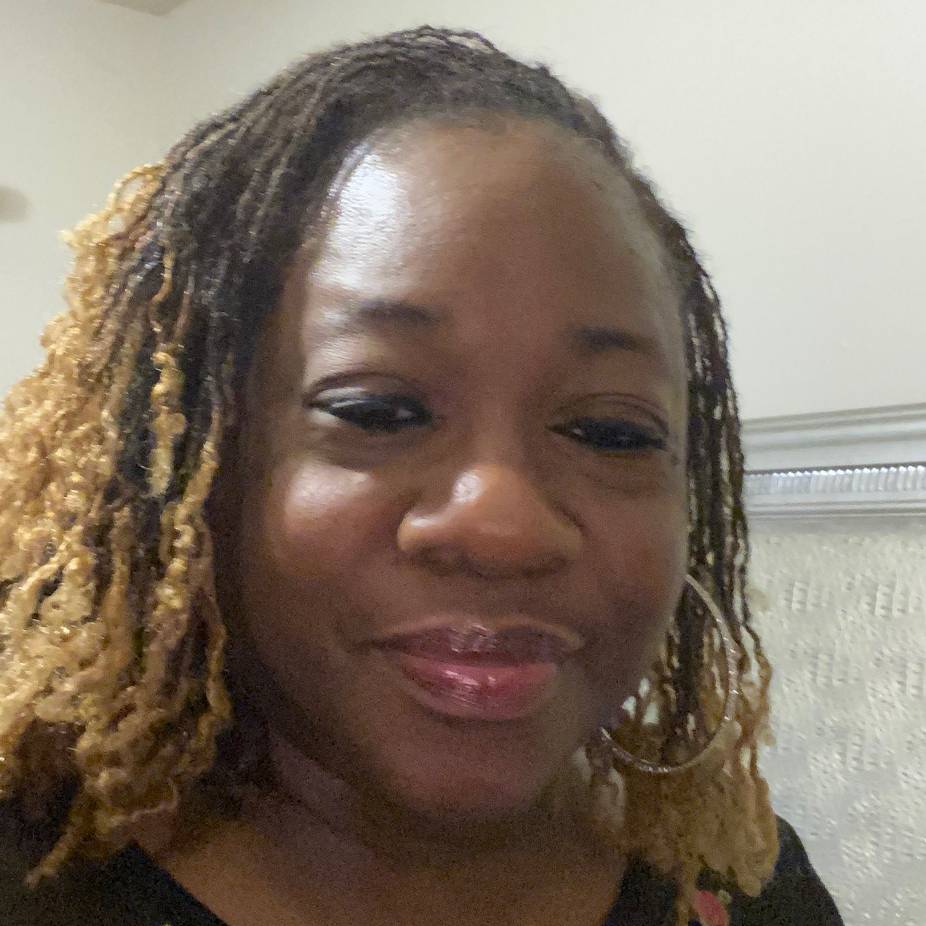 Yolanda Bell