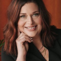 ELIZABETH MULDER