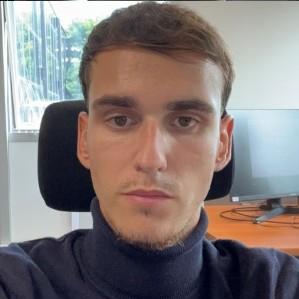 Enzio Leone